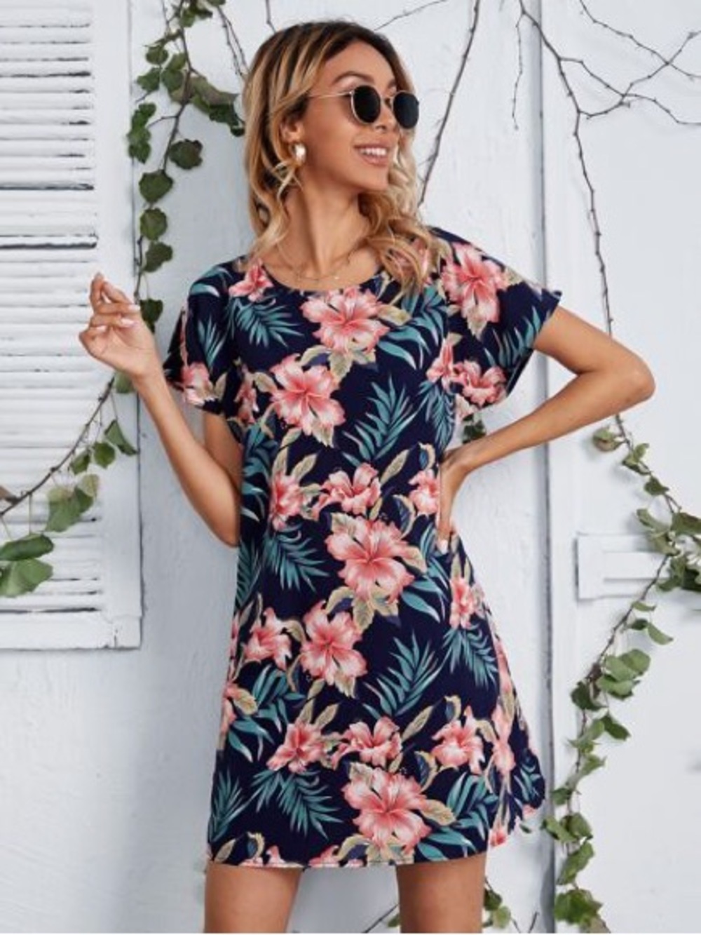 Resort wear, casual bohemian, everyday streetwear comfort floral mini dress